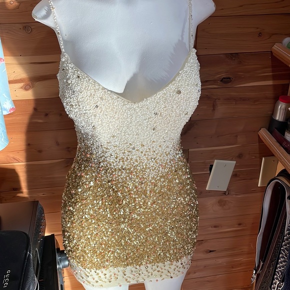 Birthday dress Musani couture sequin beaded dress - Picture 3 of 16